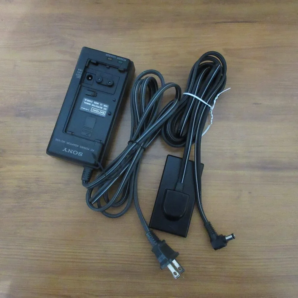 Sony AC-V30 Battery Charger & DK-80 Power Coupler  AC Adapter OEM Made in Japan